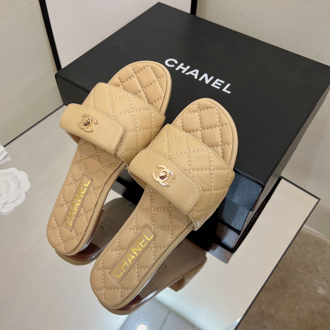 Chanel Shoes54