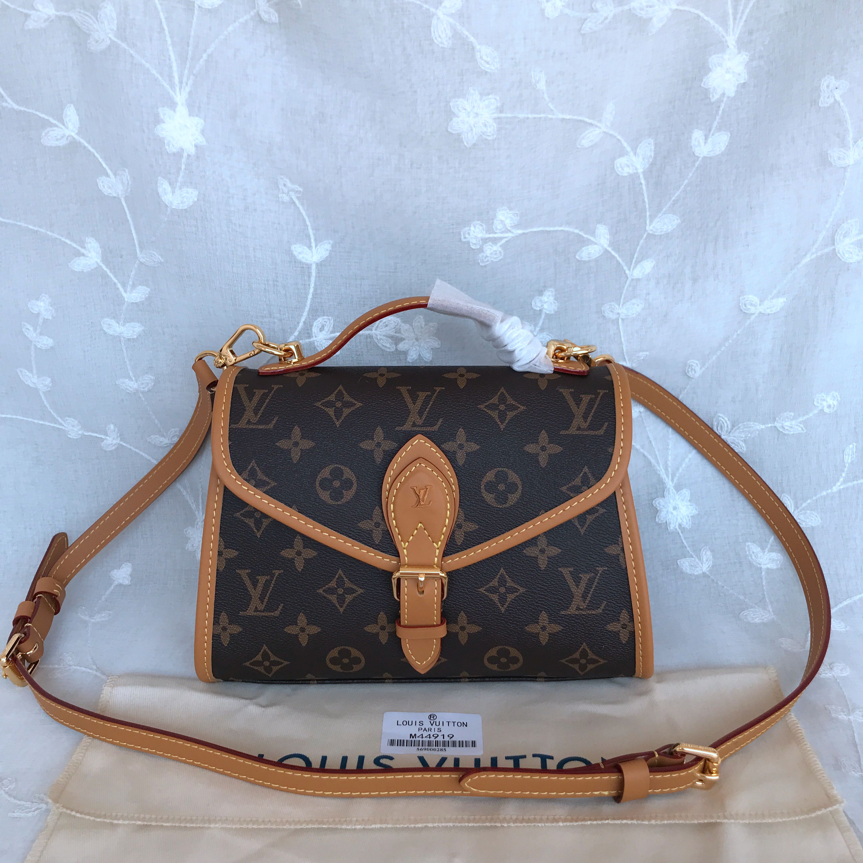 LV IVY HANDBAG M44919