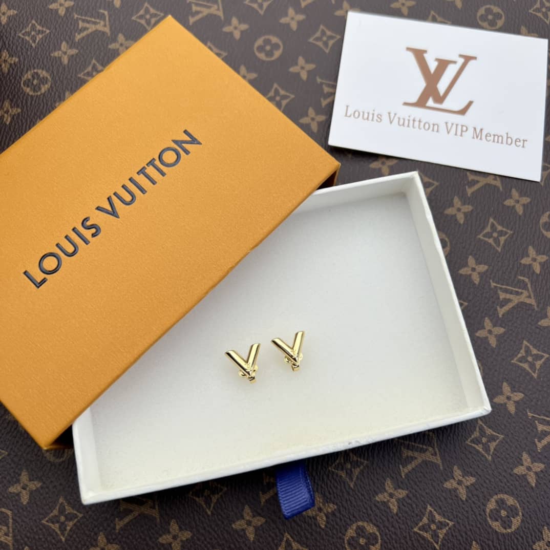 7 Star Louis Vuitton Earrings
