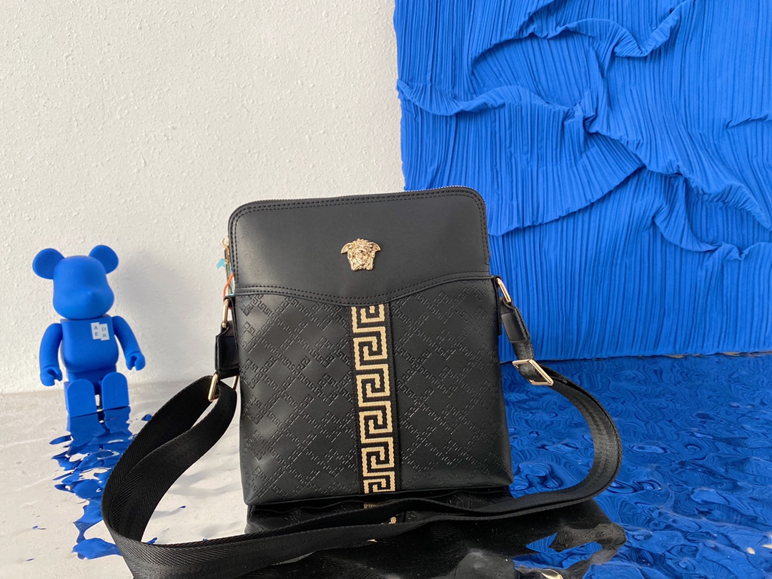 Versace #54985 Men Fashion Messenger Bags