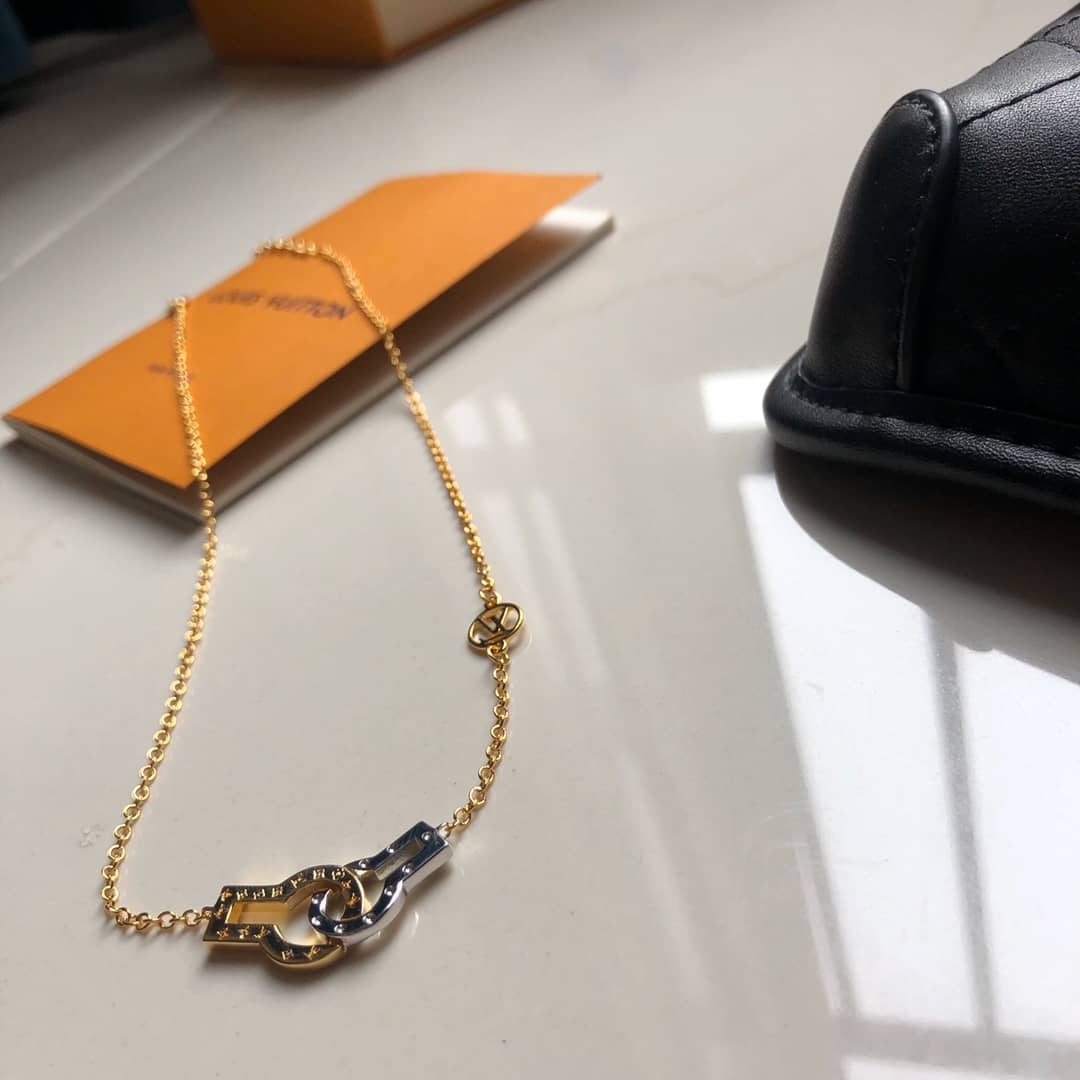 Louis Vuitton Replica Designer Necklace Cheap