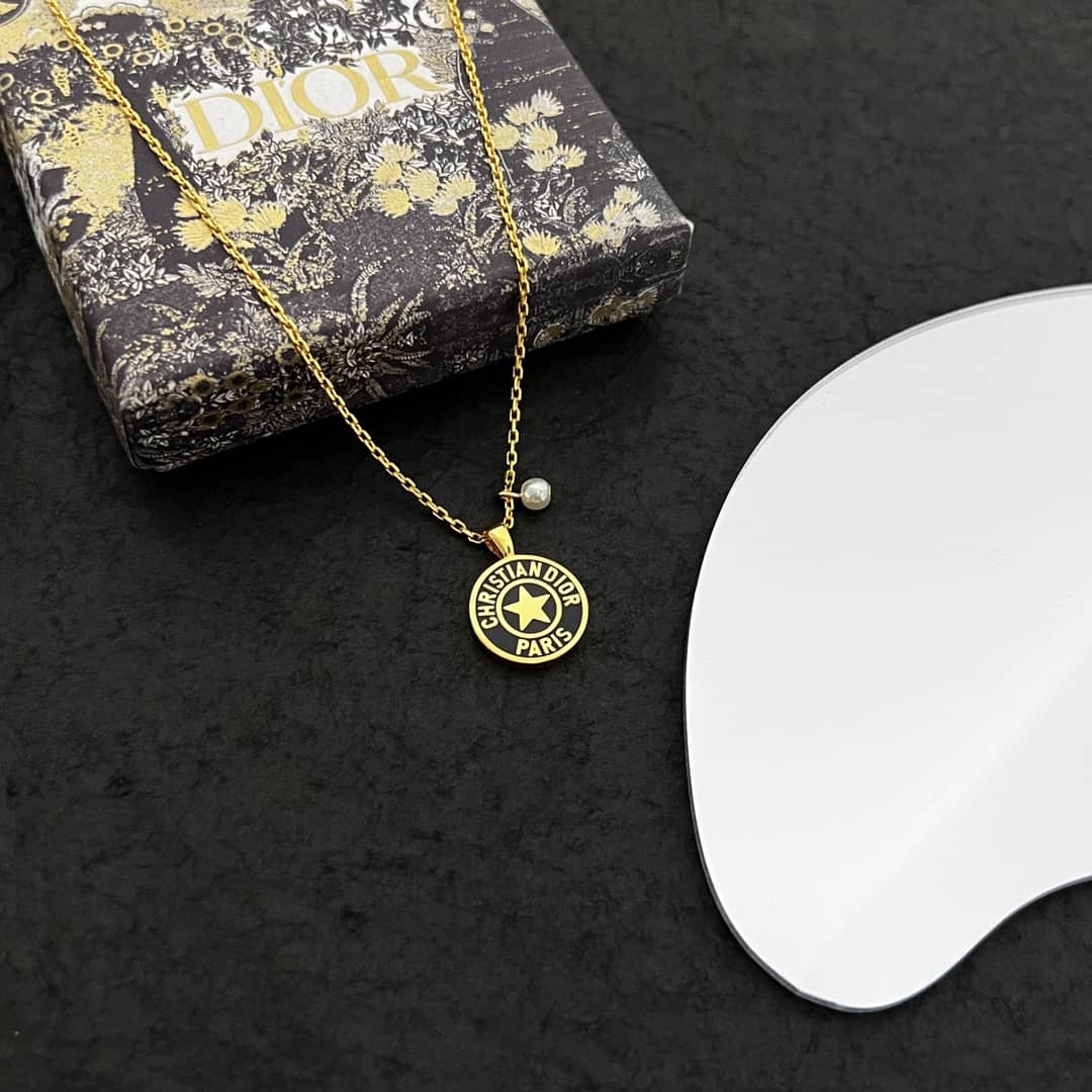 Dior Necklace Copy