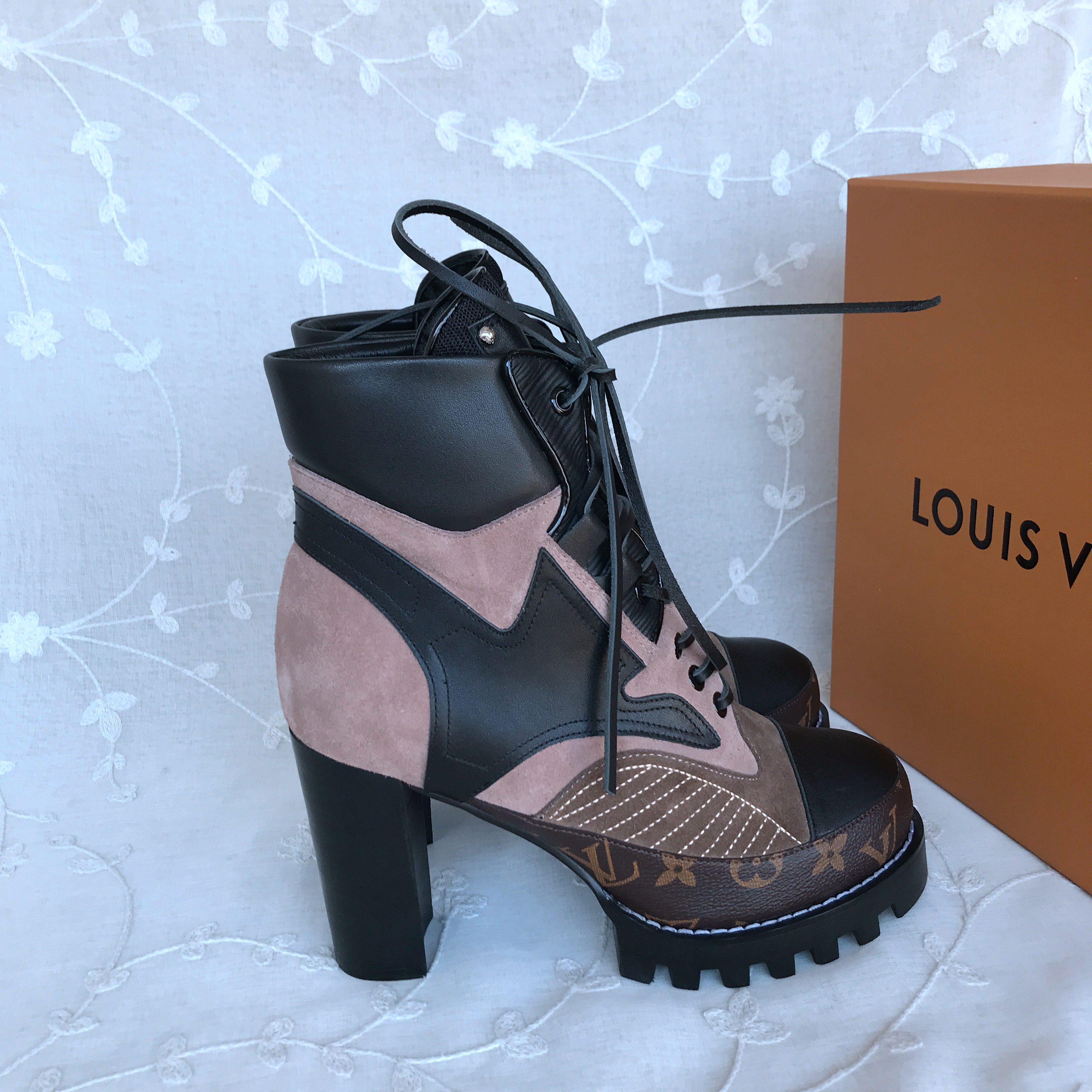 LV Hot Selling Boots