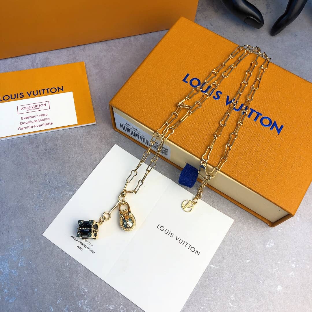 Best Louis Vuitton Imitation Necklace