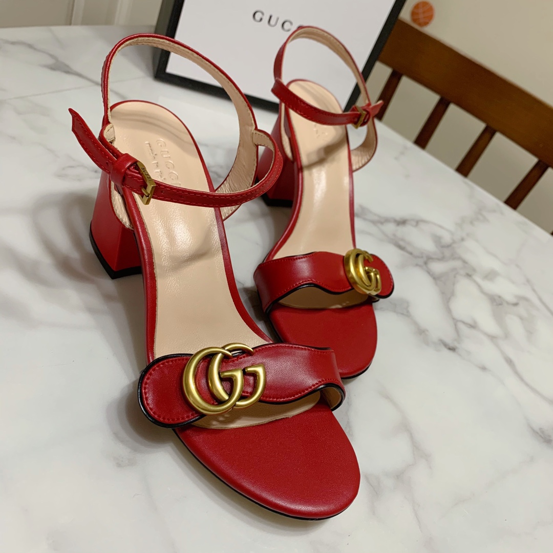 Gucci shoe430