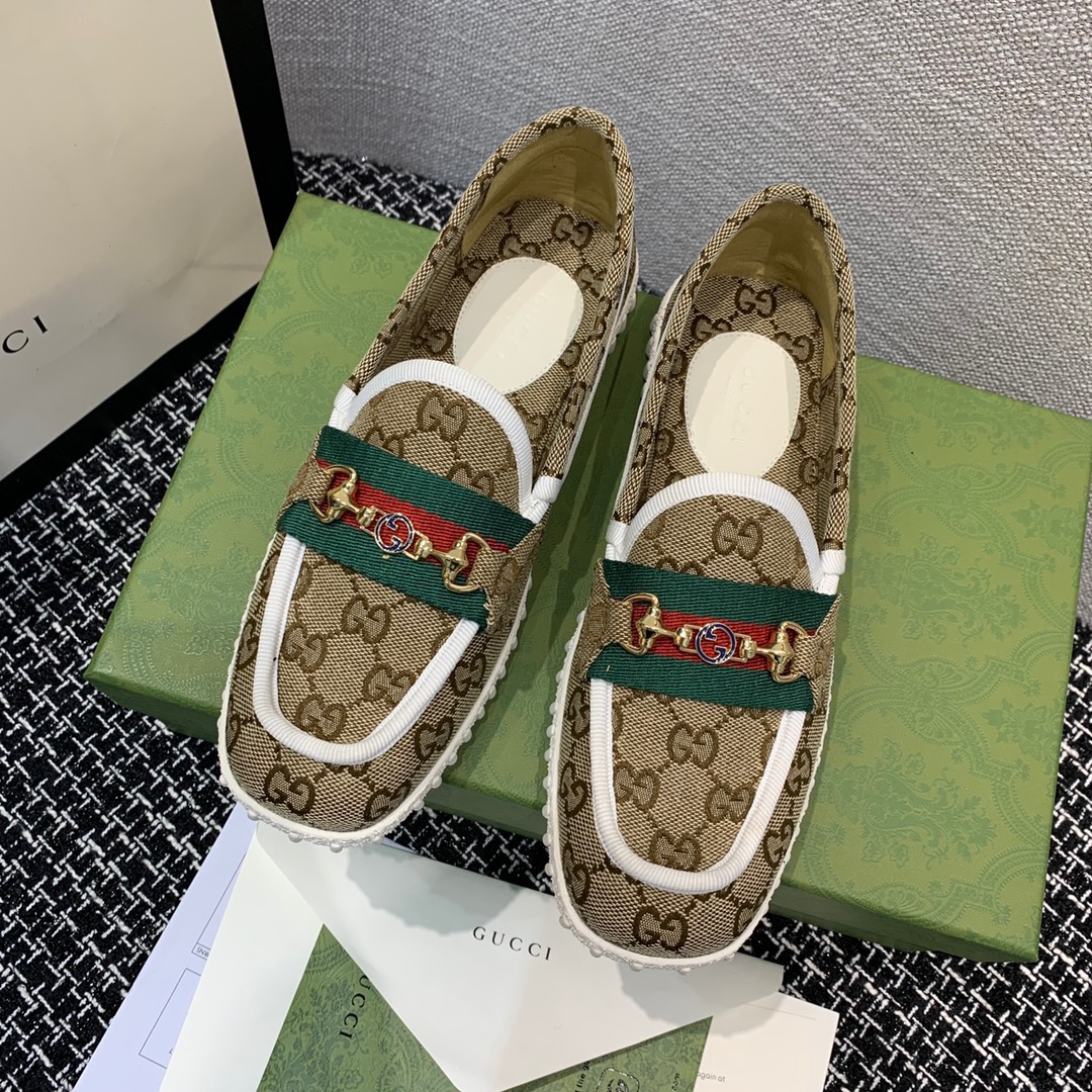 Gucci shoe161