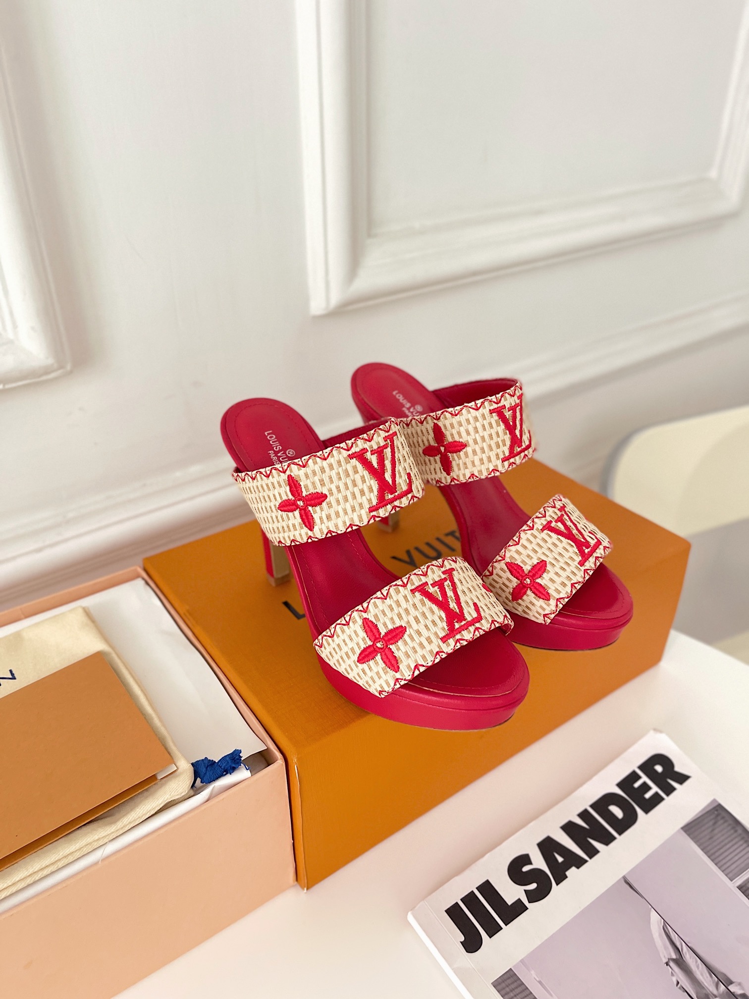 LV shoes81