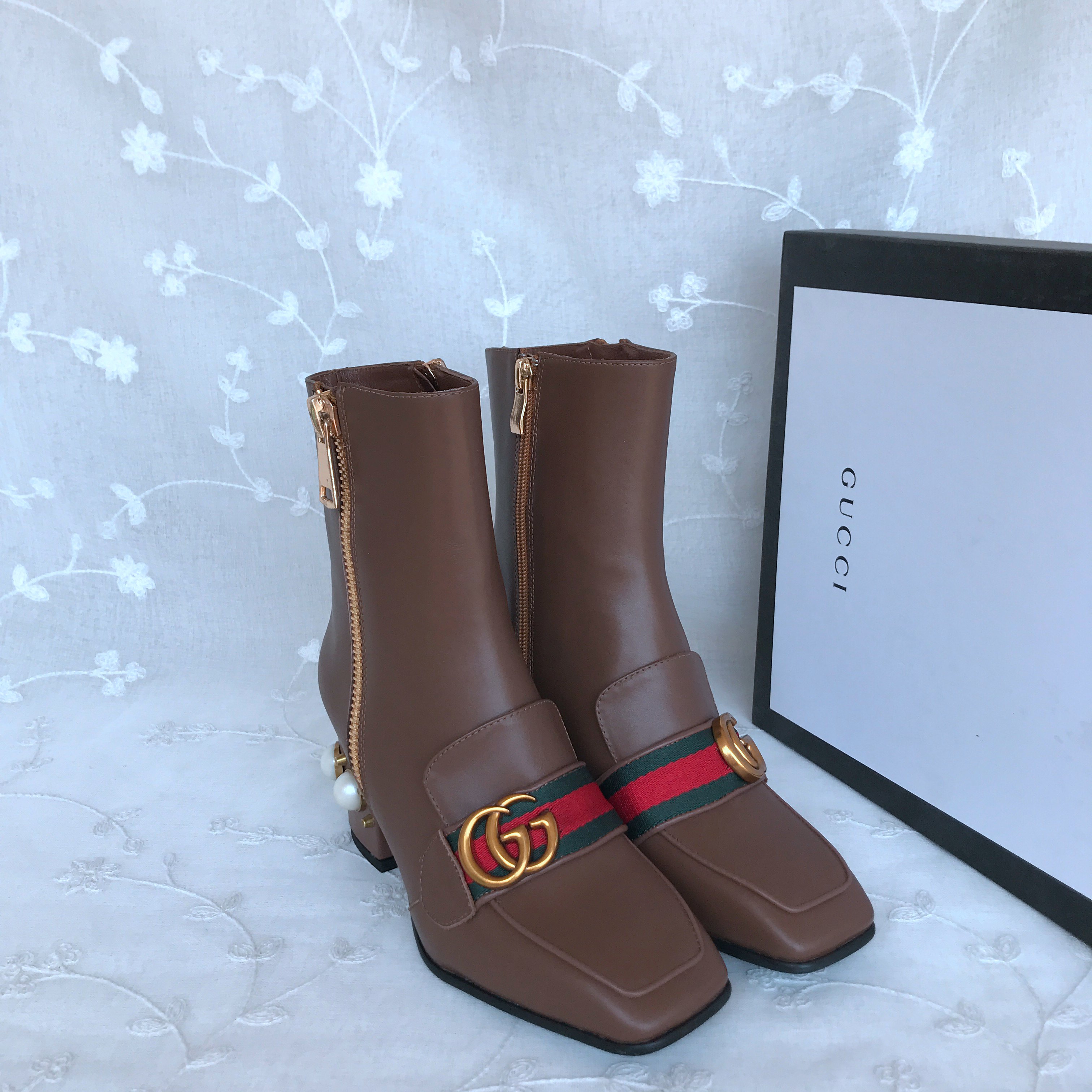 Gucci Boots 847103