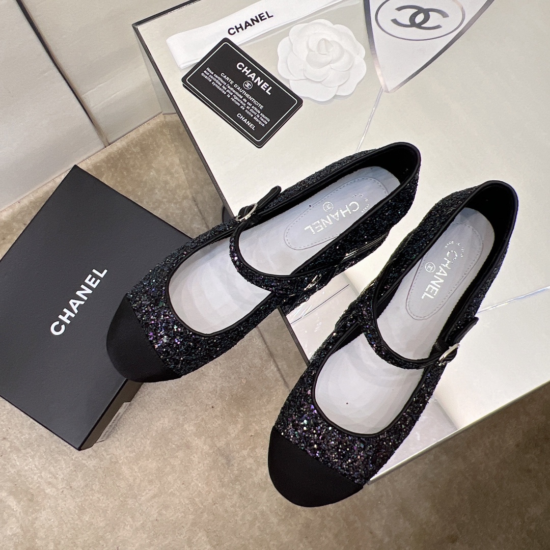 Chanel Shoes139