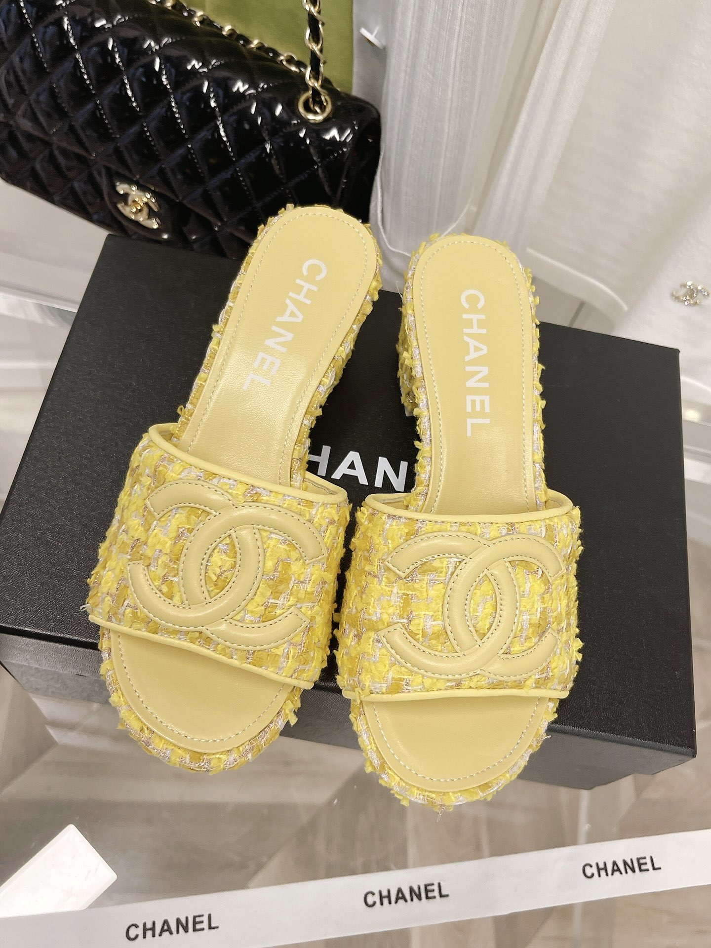 Chanel Shoes35