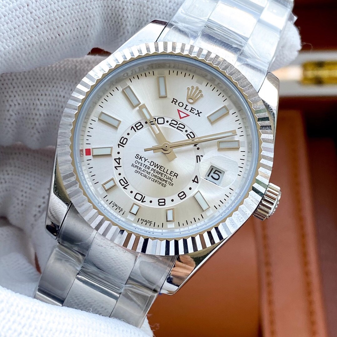 Sky-Dweller White Dial  Men's Watch