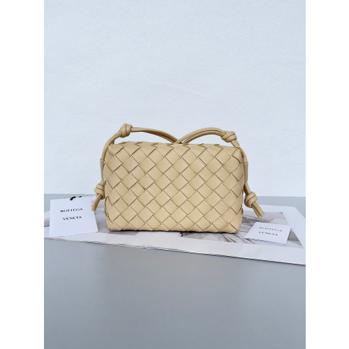BOTTEGA VENETA Mini Loop Camera Bag