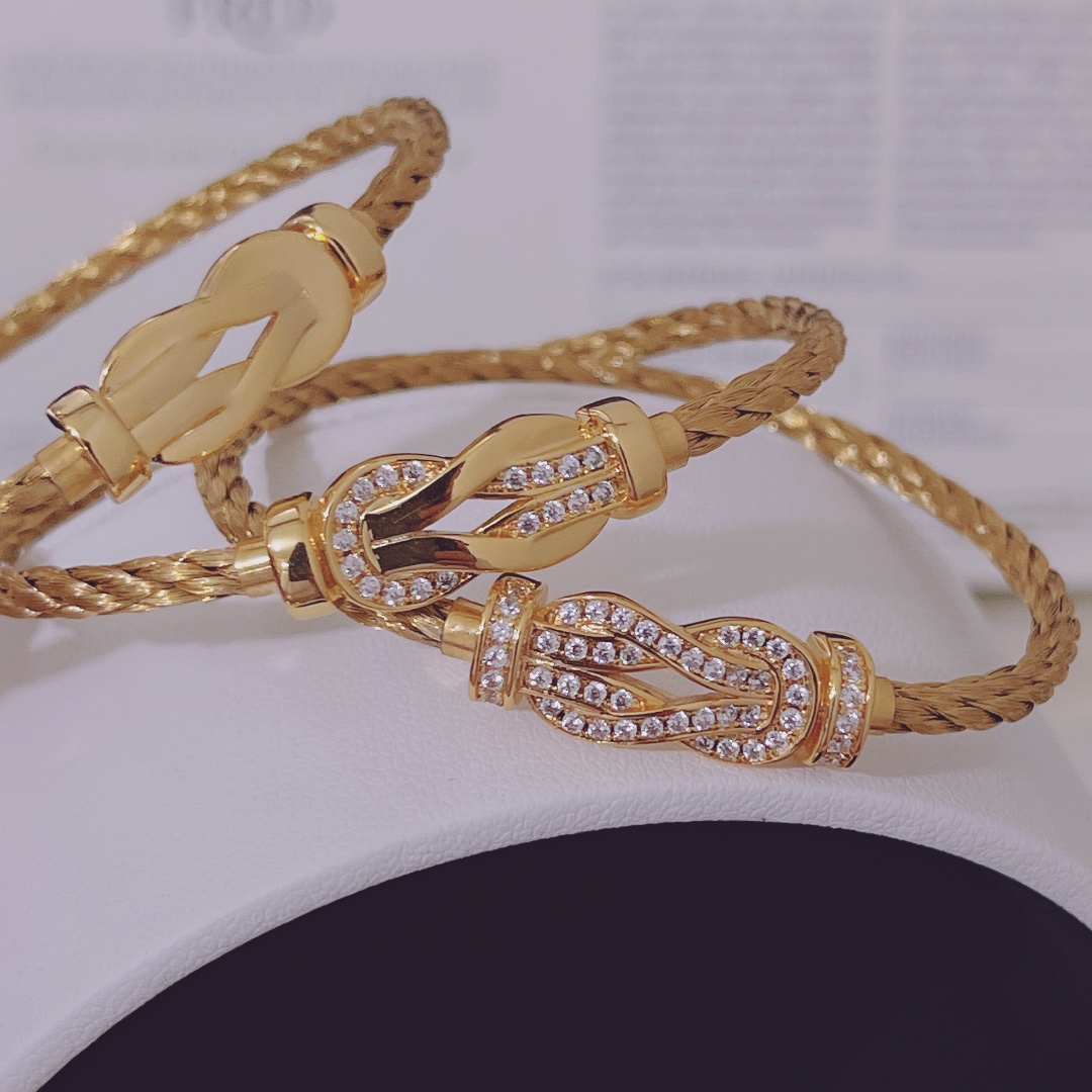 [Fred Fred] Small gold wire chain rope