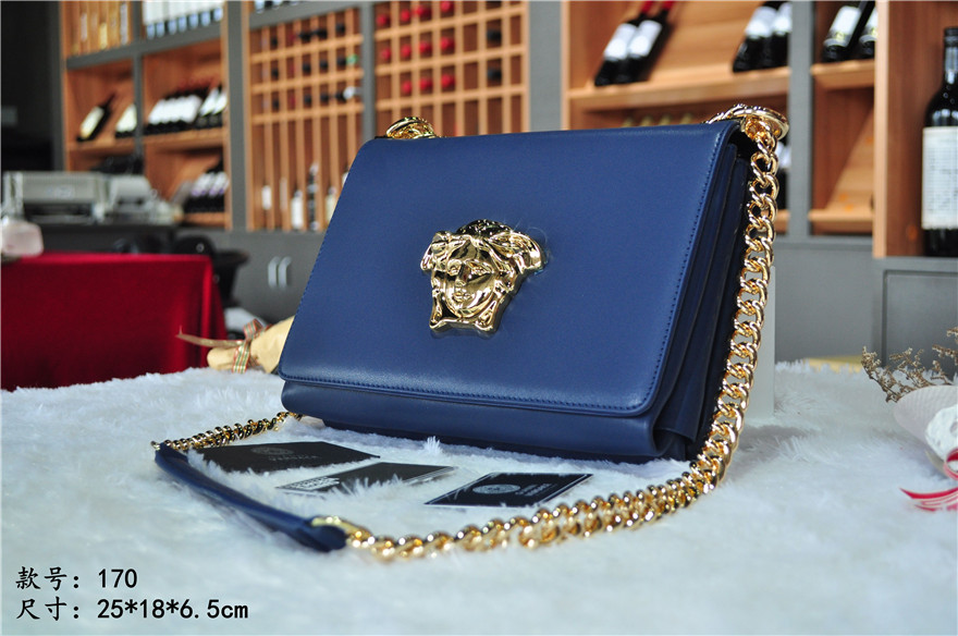 Versace AAA Quality Messenger Bags #596820