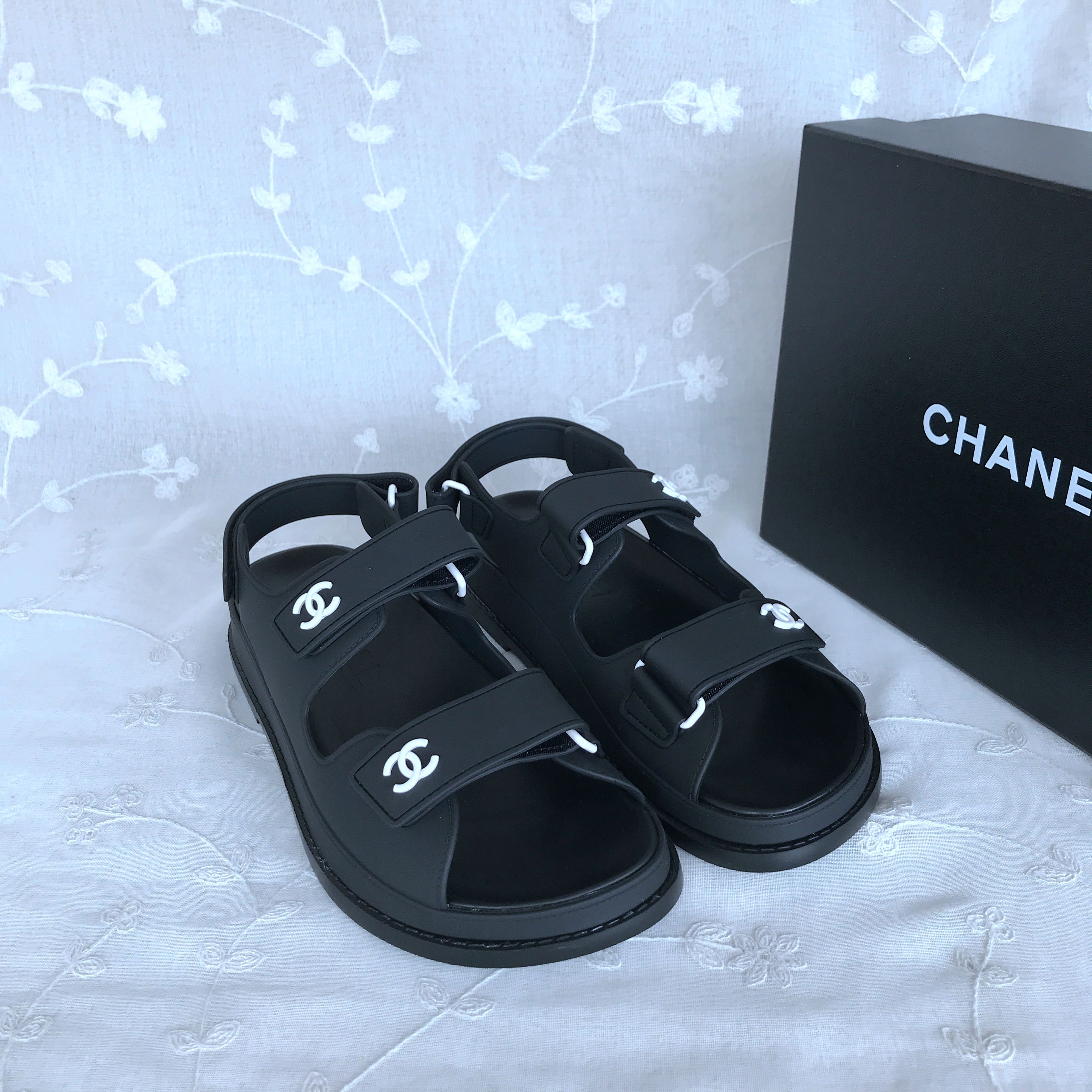 CC Sandals 862344