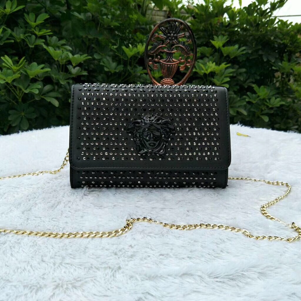 Versace AAA Quality Messenger Bags #631748