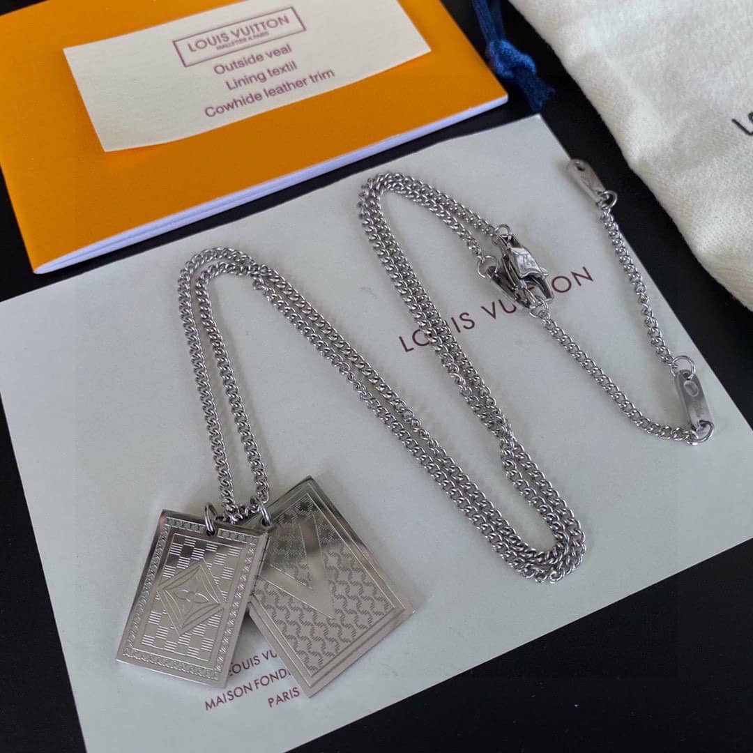 High Quality Louis Vuitton Replica Necklace