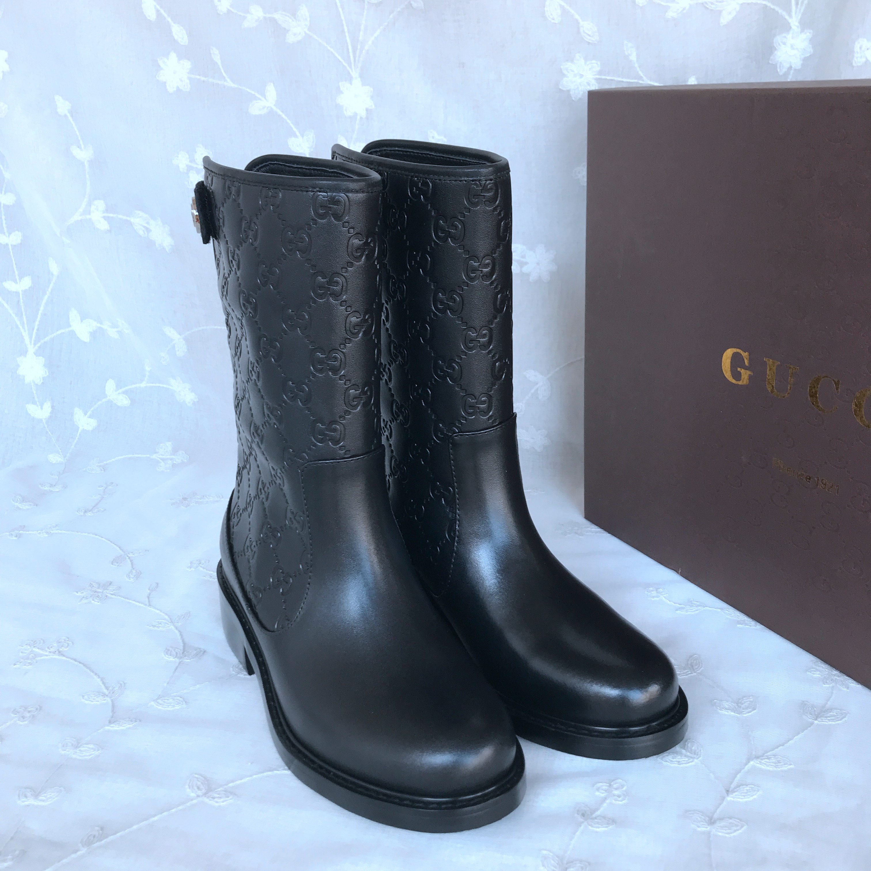 Gucci Boots 849262
