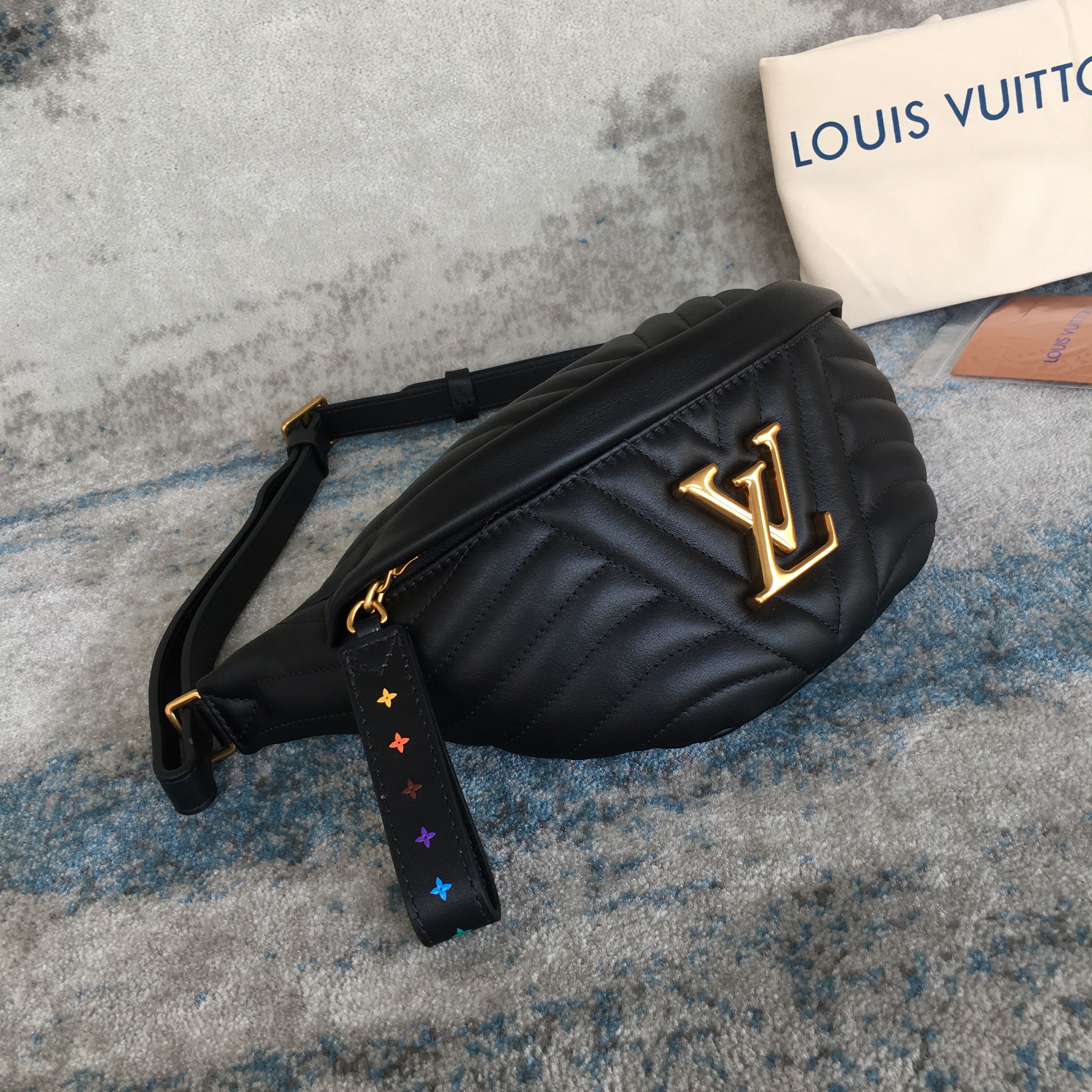 LV BUMBAG WAVE M53750 M53861 M55528