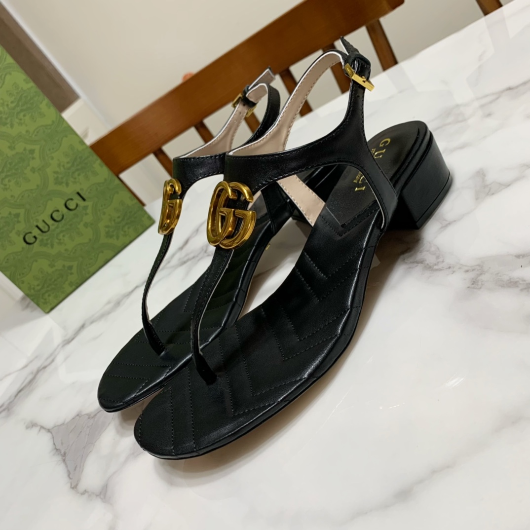 Gucci shoe424