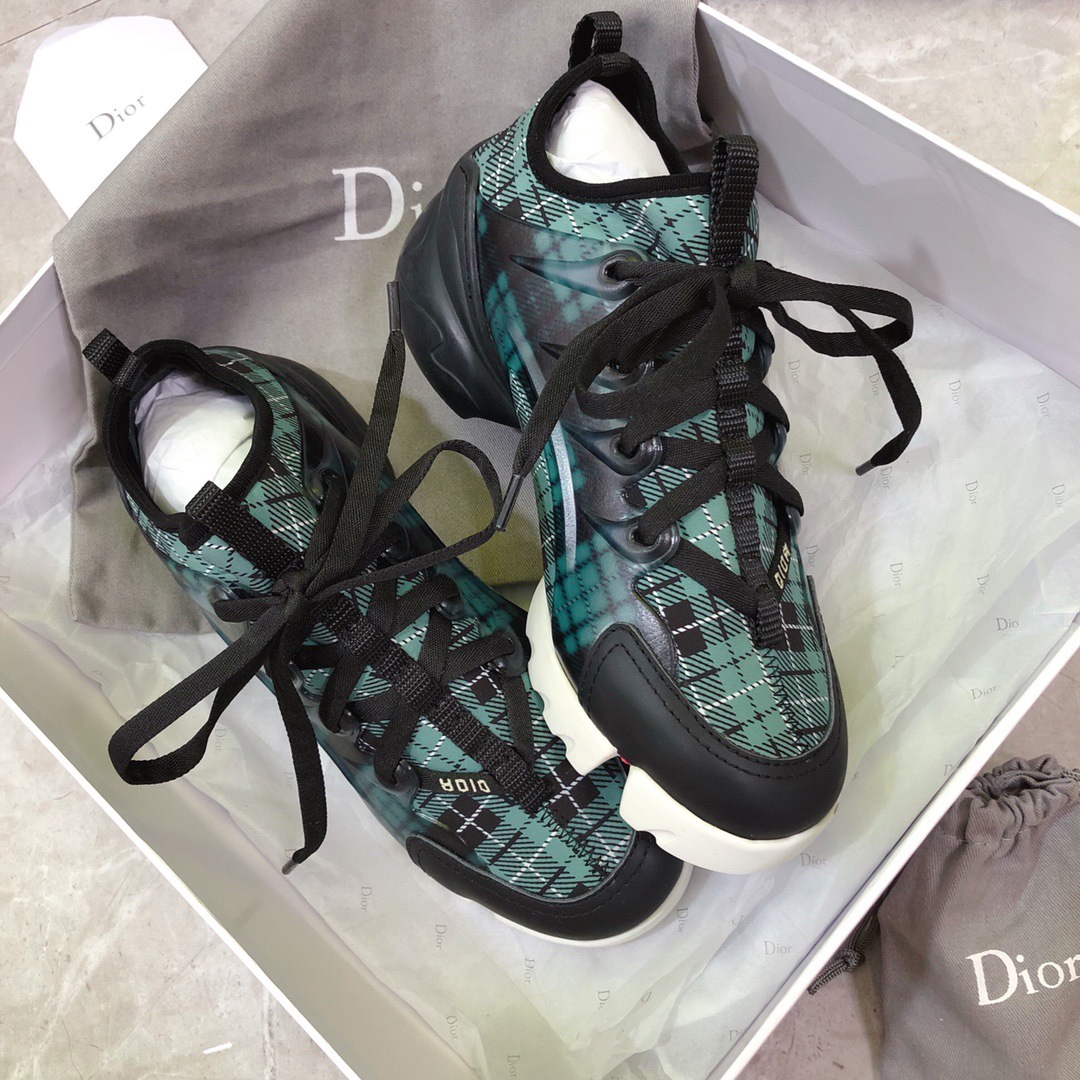 Dior shoes412