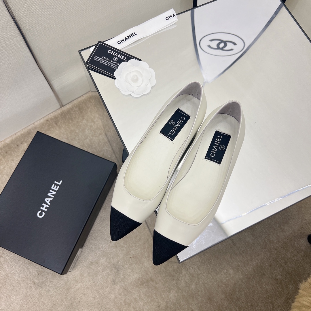 Chanel Shoes498