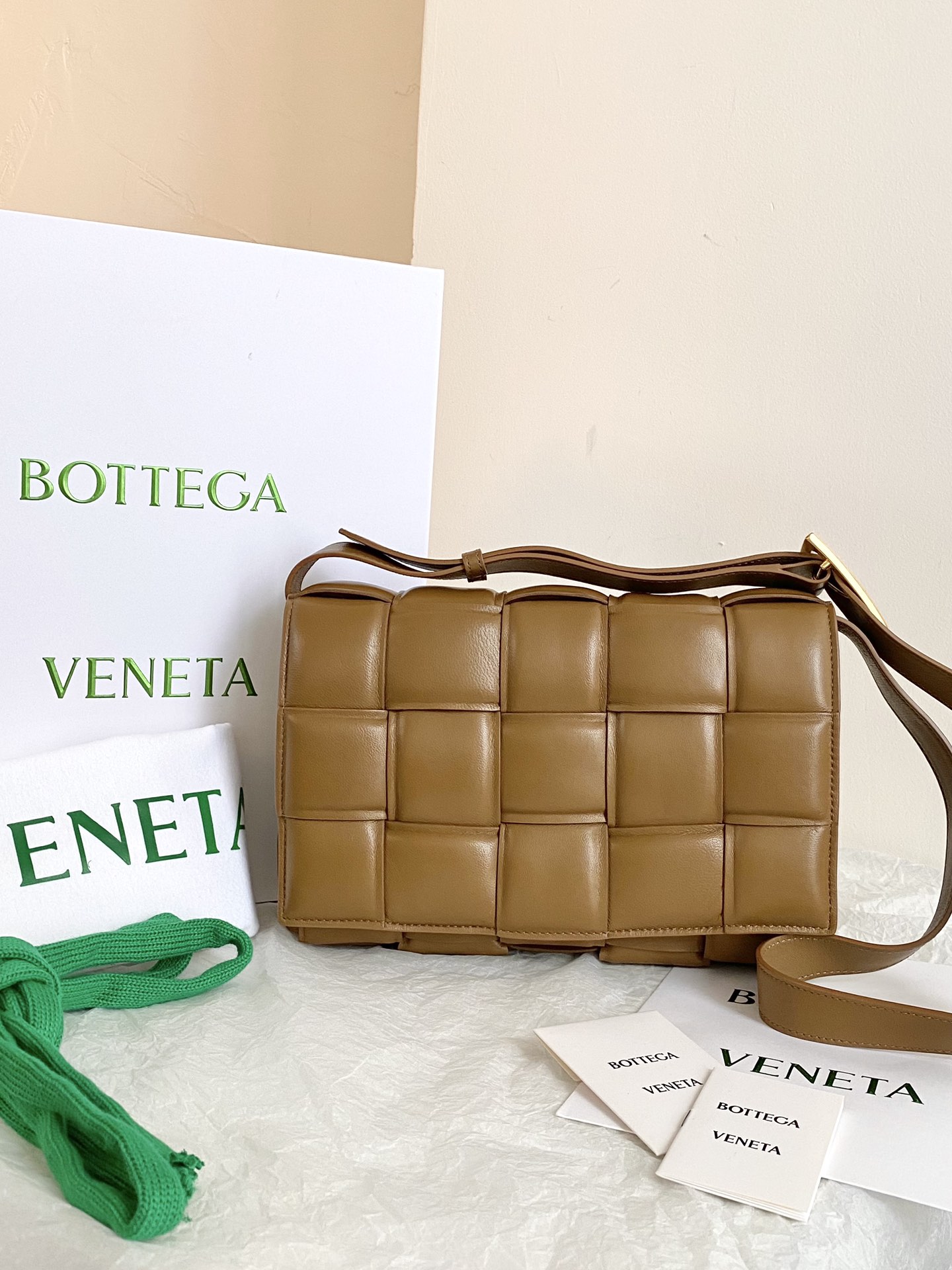 BOTTEGA VENETA THE CHAIN CASSETTE
