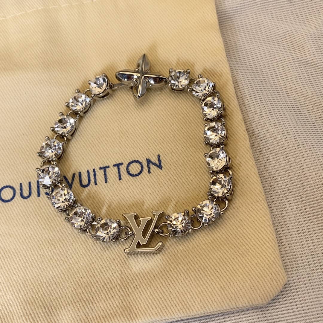 Fake Louis Vuitton Designer Bracelet Wholesale