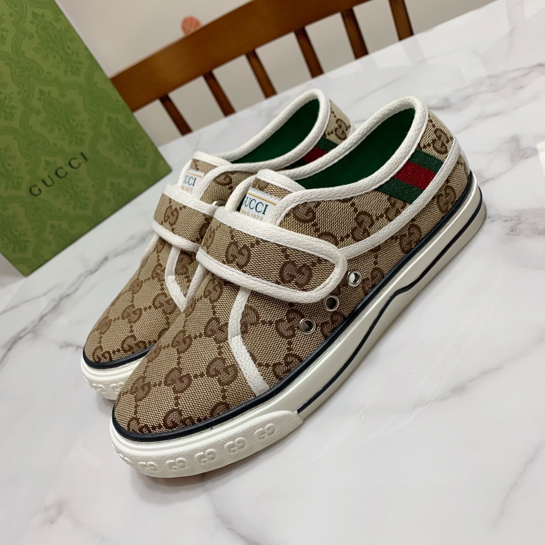 Gucci shoe111