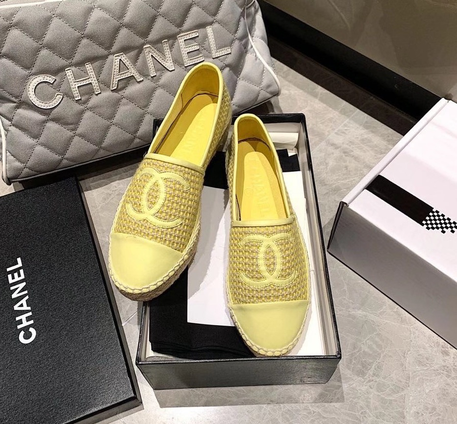 Chanel Shoes397