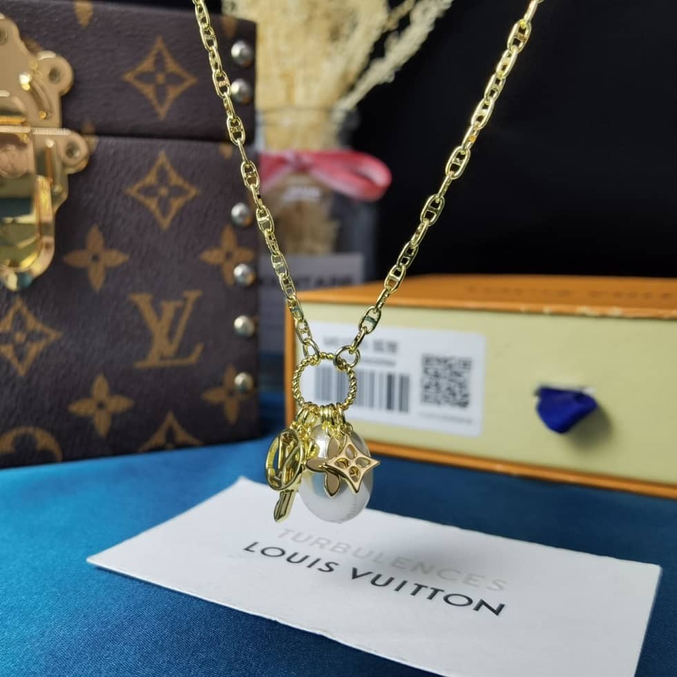 Top Quality Louis Vuitton Necklace