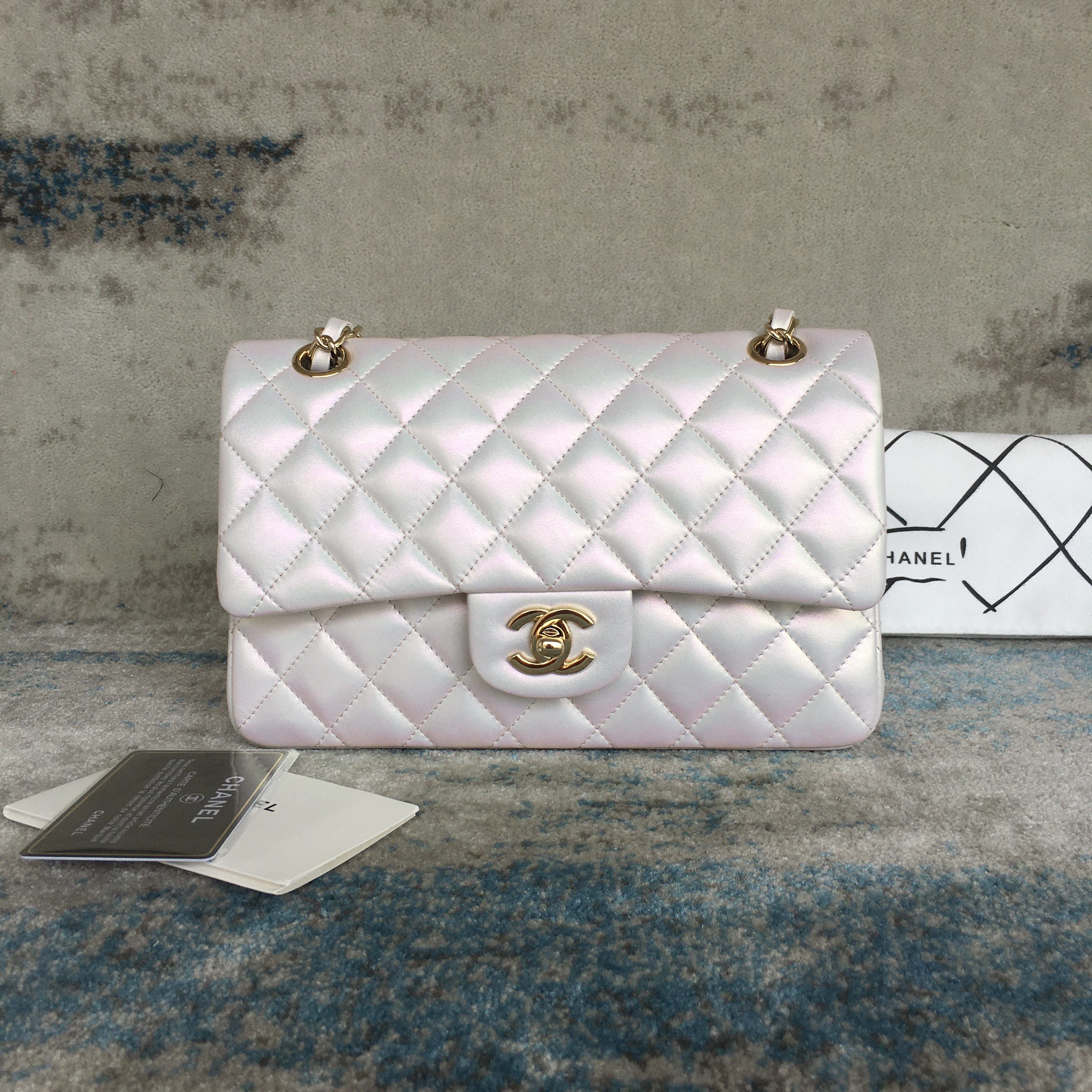 CHANEL SMALL CLASSIC HANDBAG