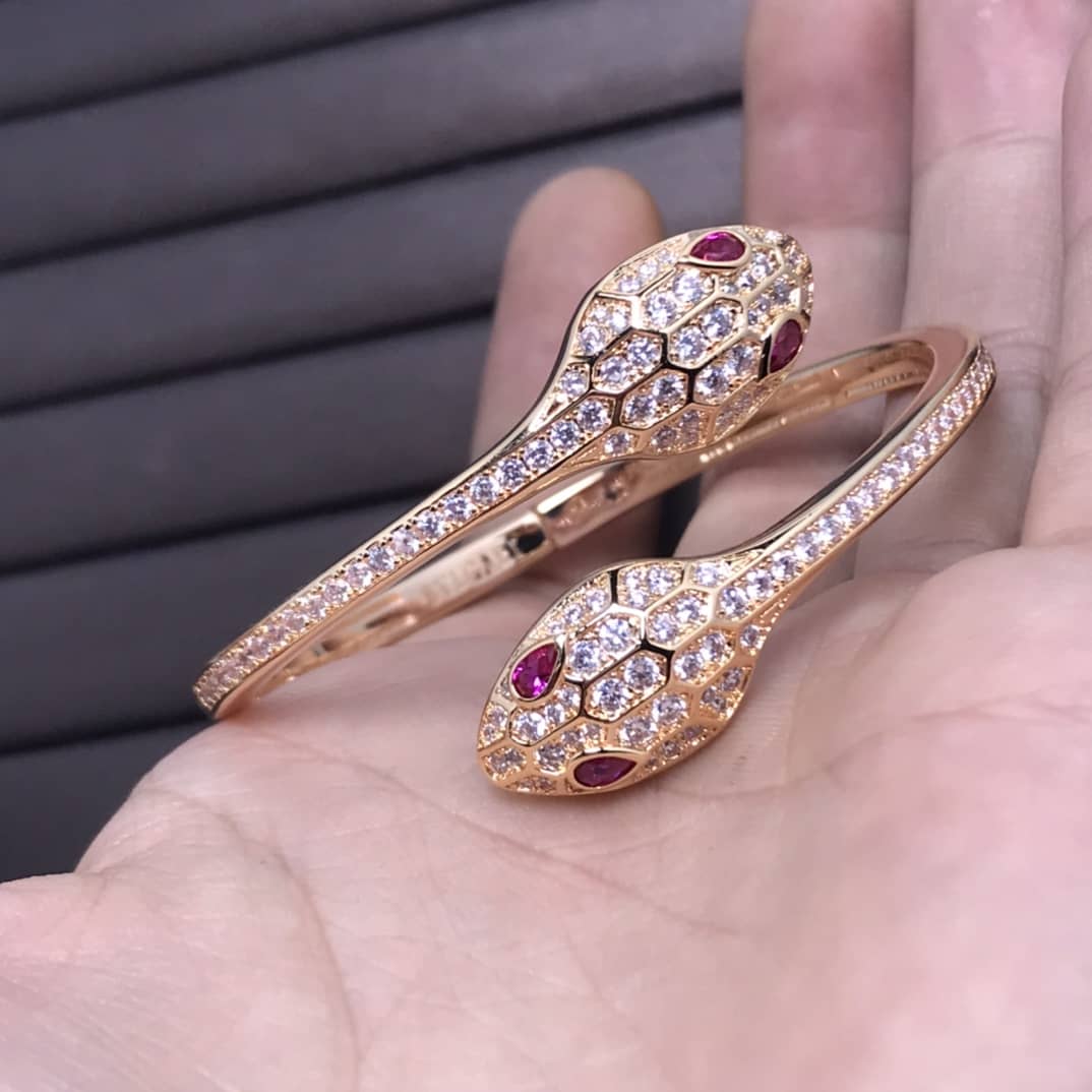 7 Star Bvlgari Bracelet