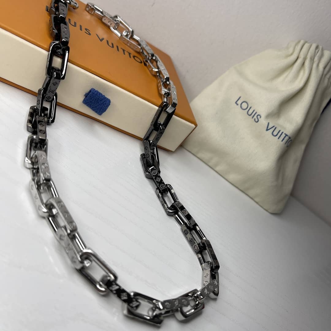 Best Louis Vuitton Imitation Necklace