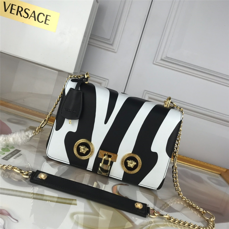Versace AAA Quality Messenger Bags #720529