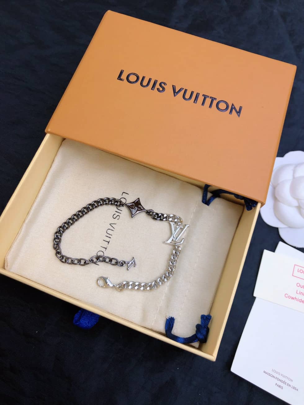 Cheap Louis Vuitton Bracelet