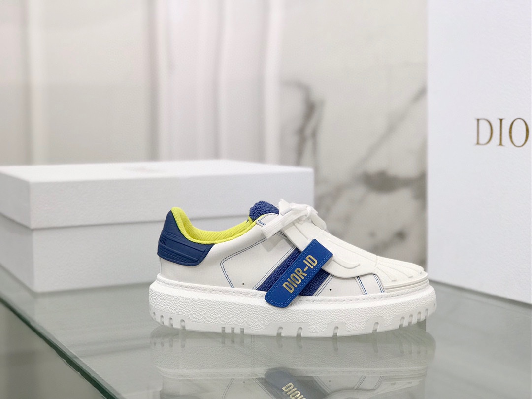 Dior shoes300