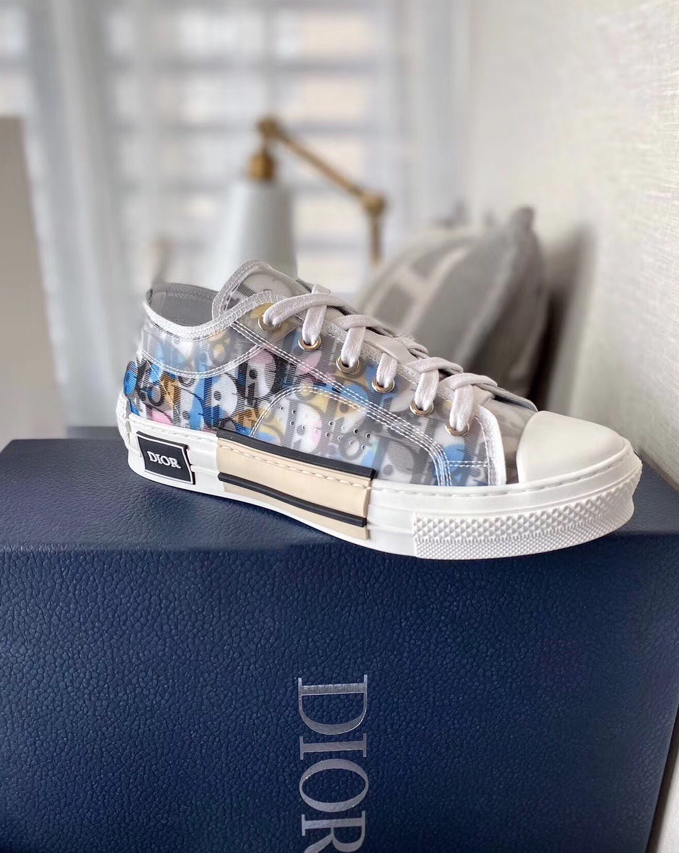 Dior shoes344