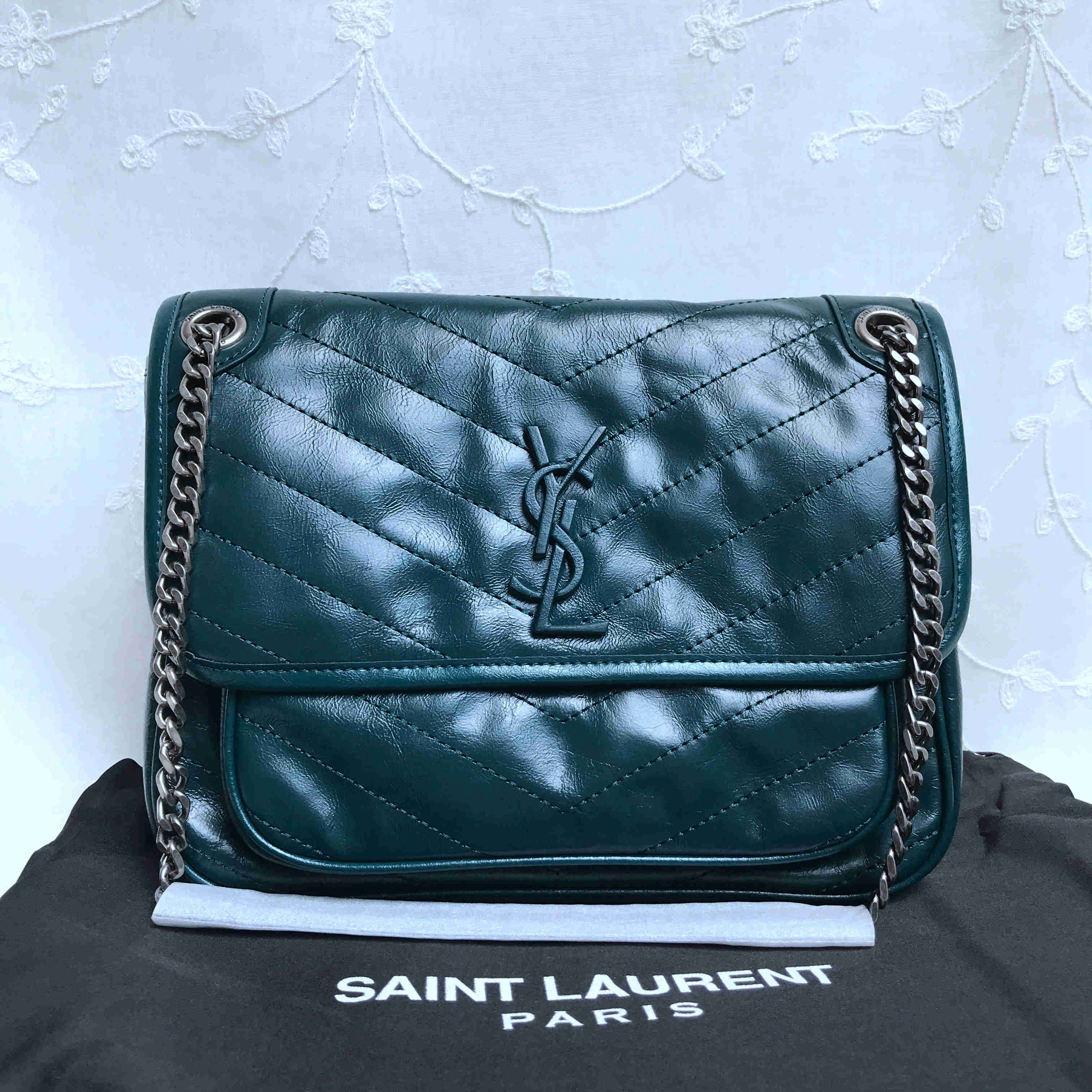 YSL NIKI MEDIUM IN VINTAGE CRINKLED LEATHER