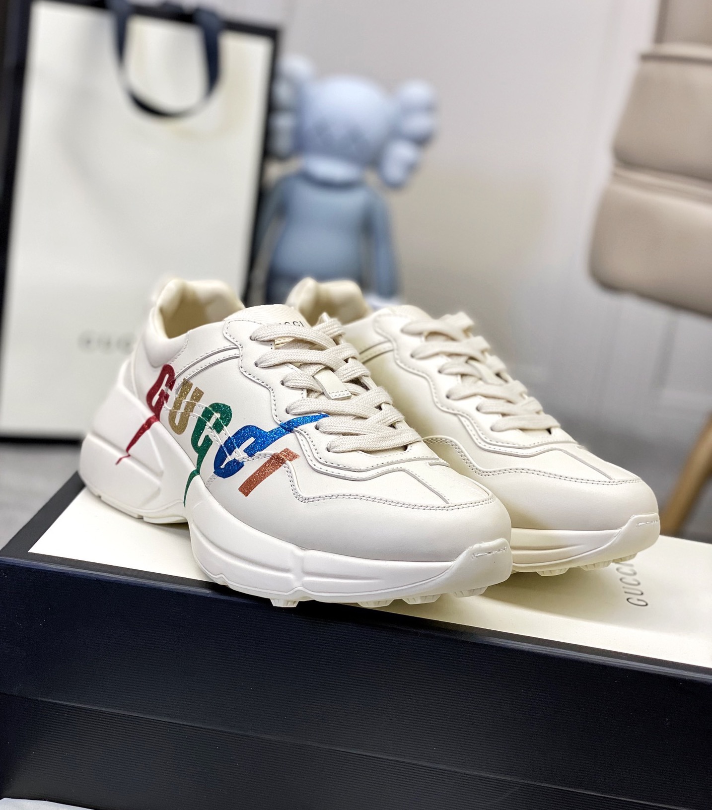 Gucci shoe50