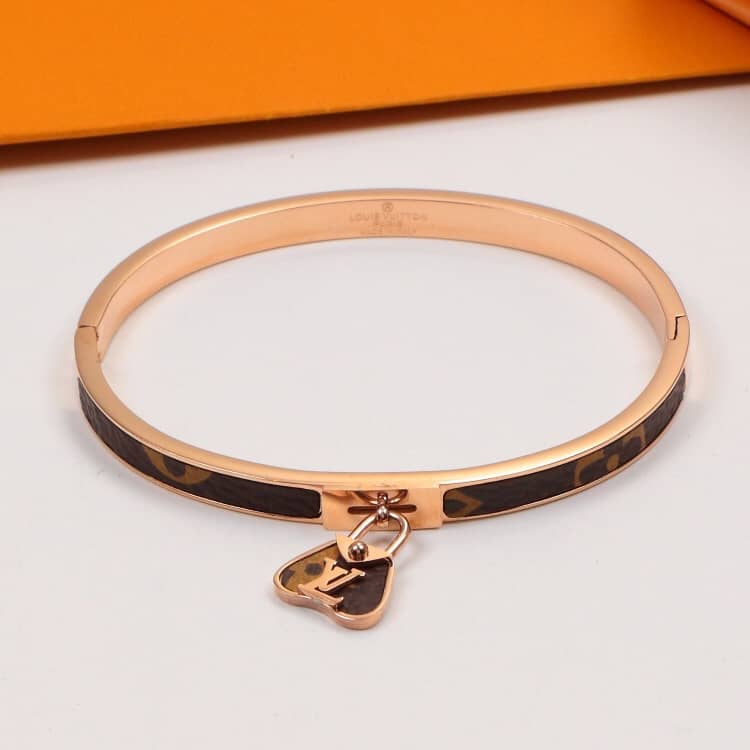 Louis Vuitton Best AAA Replica Bracelet
