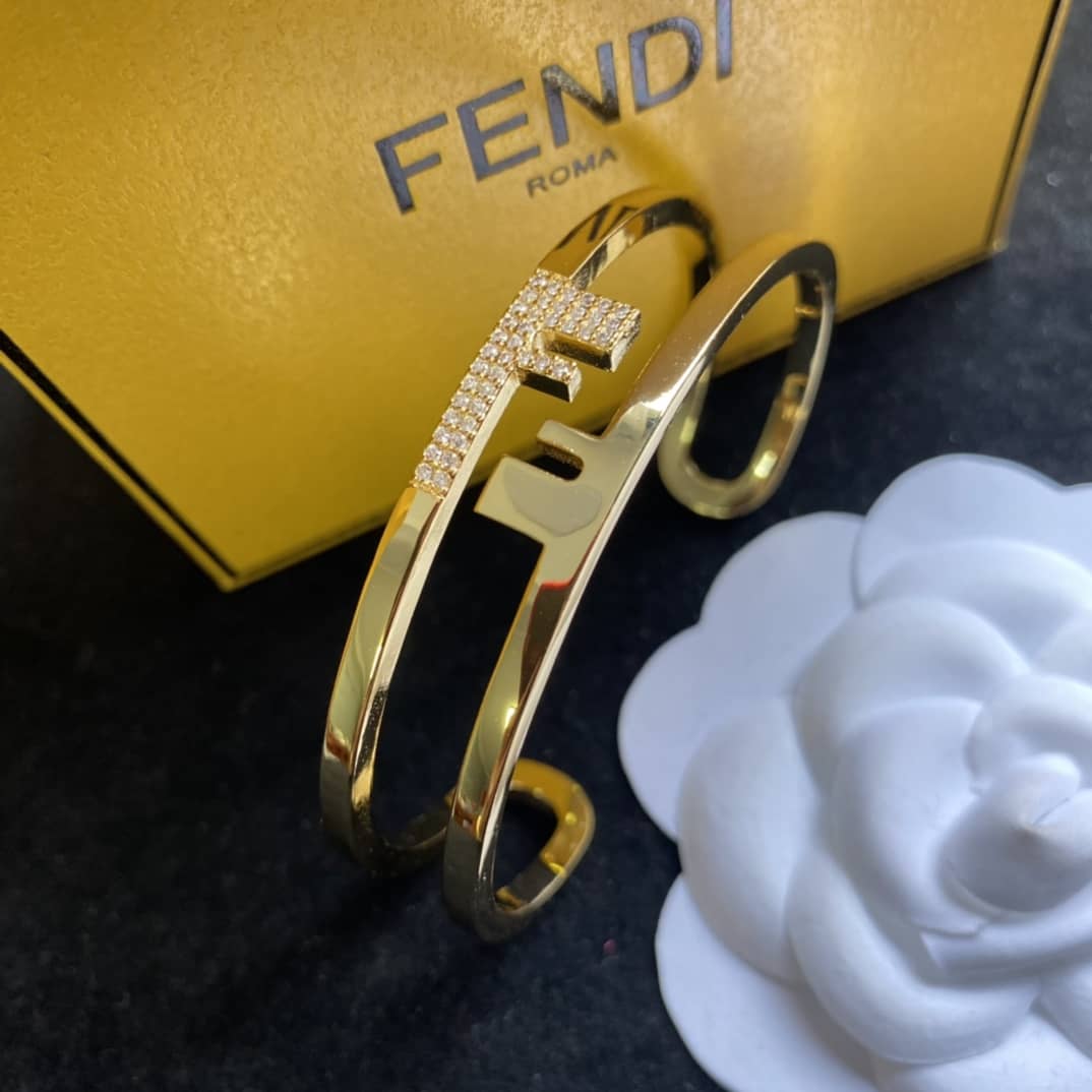 Best Fendi Imitation Bracelet