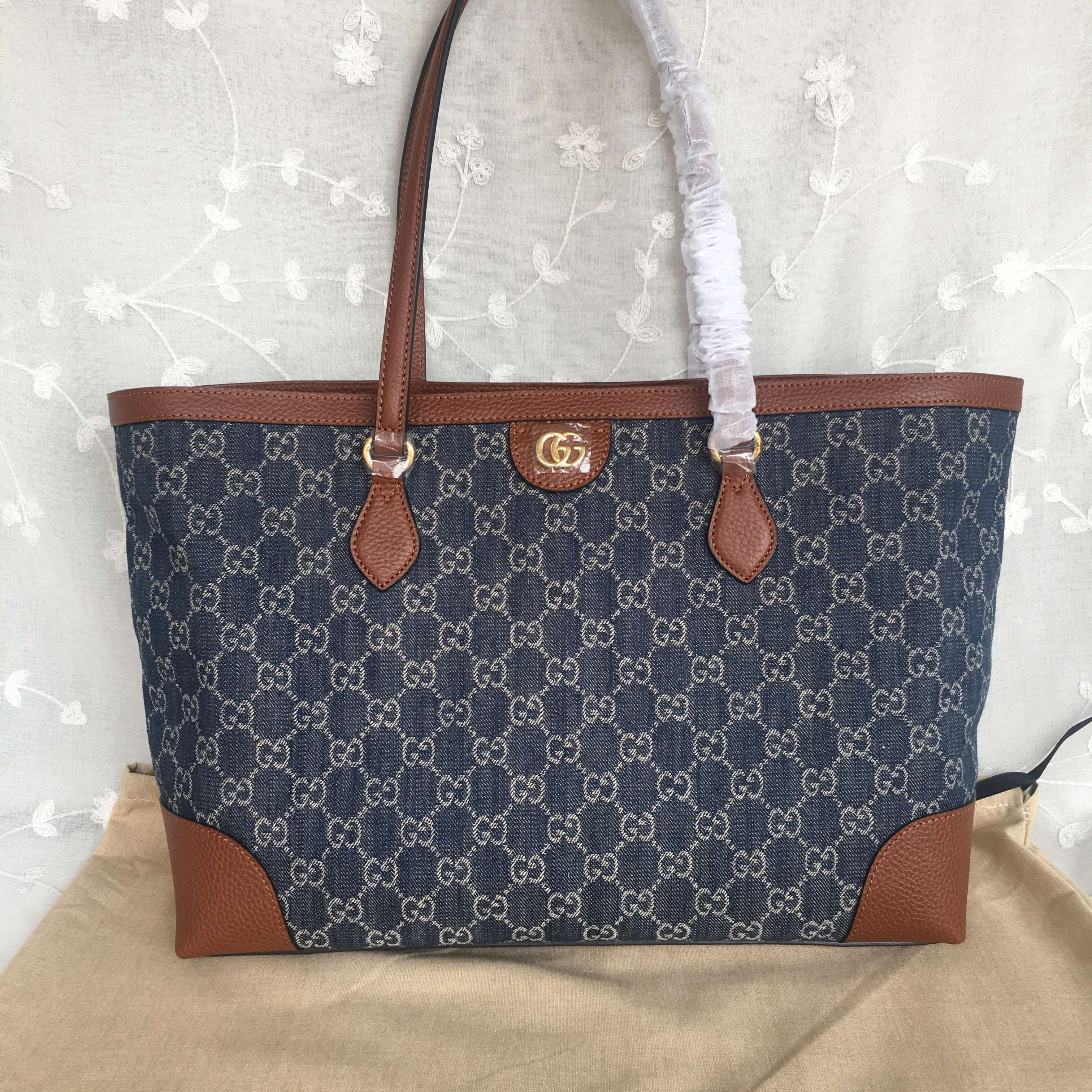 Gucci Ophidia medium tote 631685
