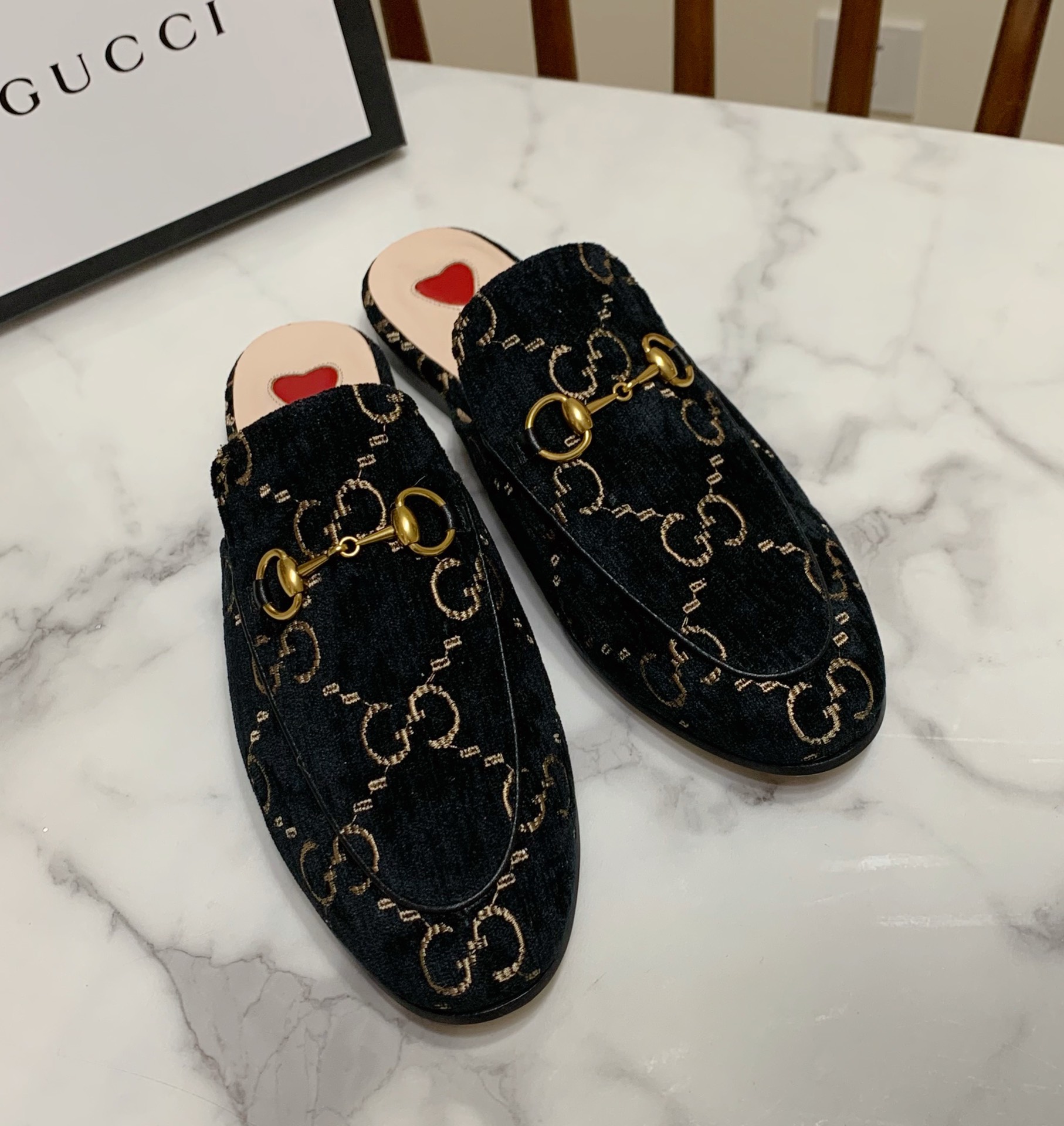Gucci shoe331