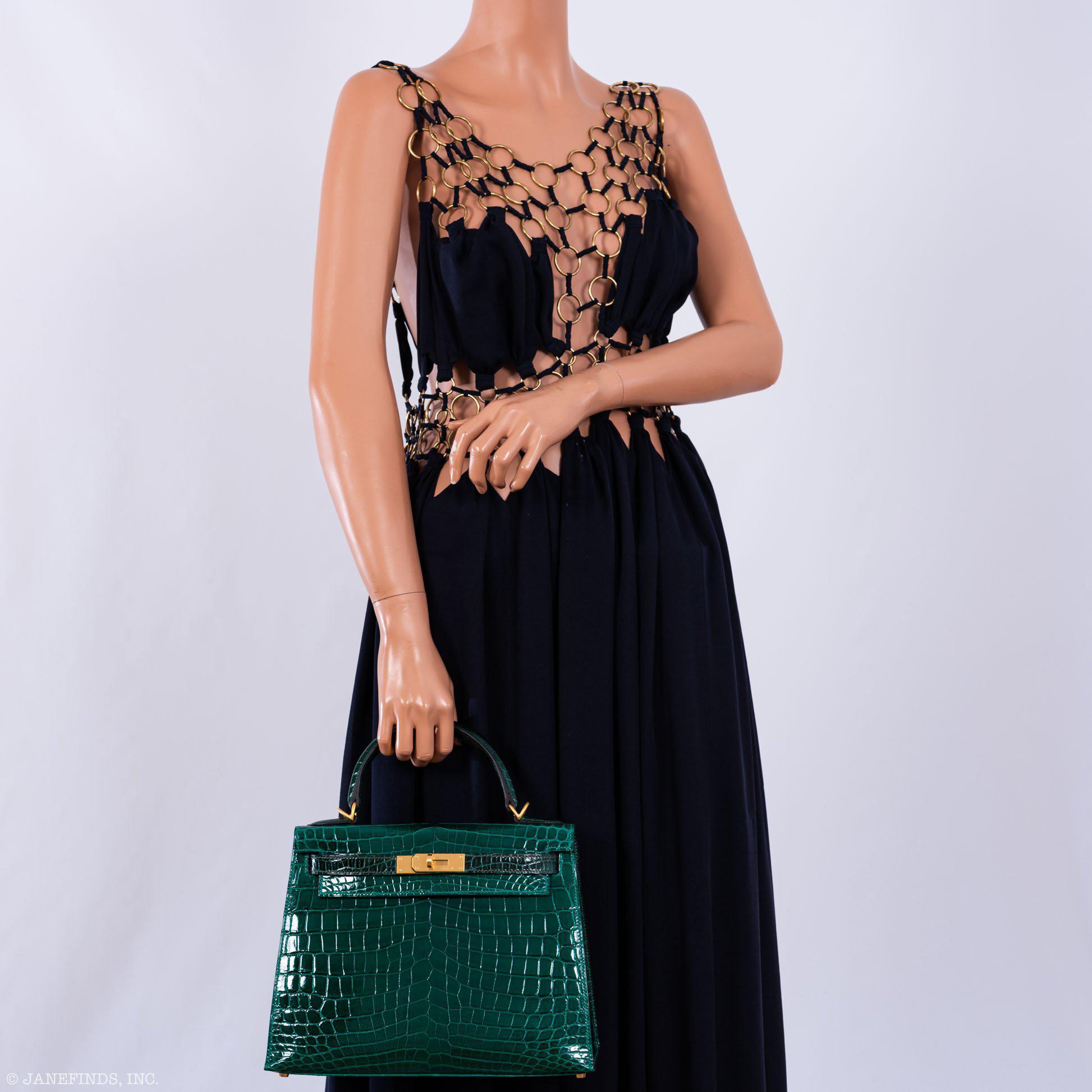 Hermès Kelly 28 Sellier HSS Emerald & Vert Fonce Nilo Crocodile Brushed Gold Hardware - 2020, Y