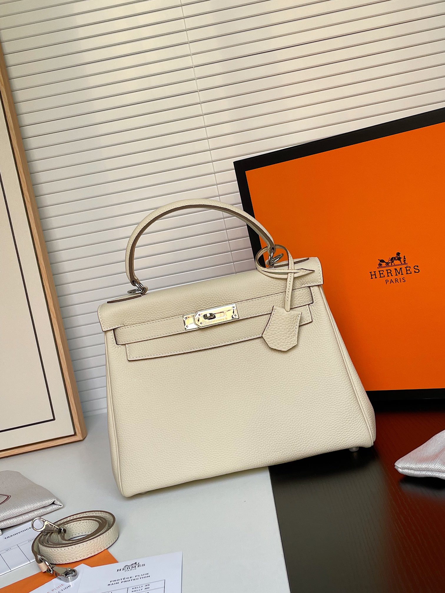 HERMES KELLY BAG ORIGINAL VERSION - 28CM