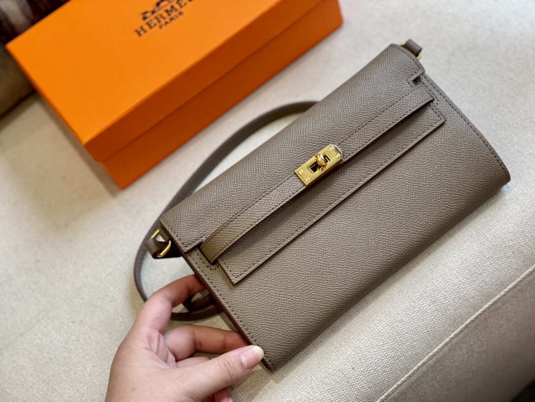 HERMES WOMEN BAG 21*12cm