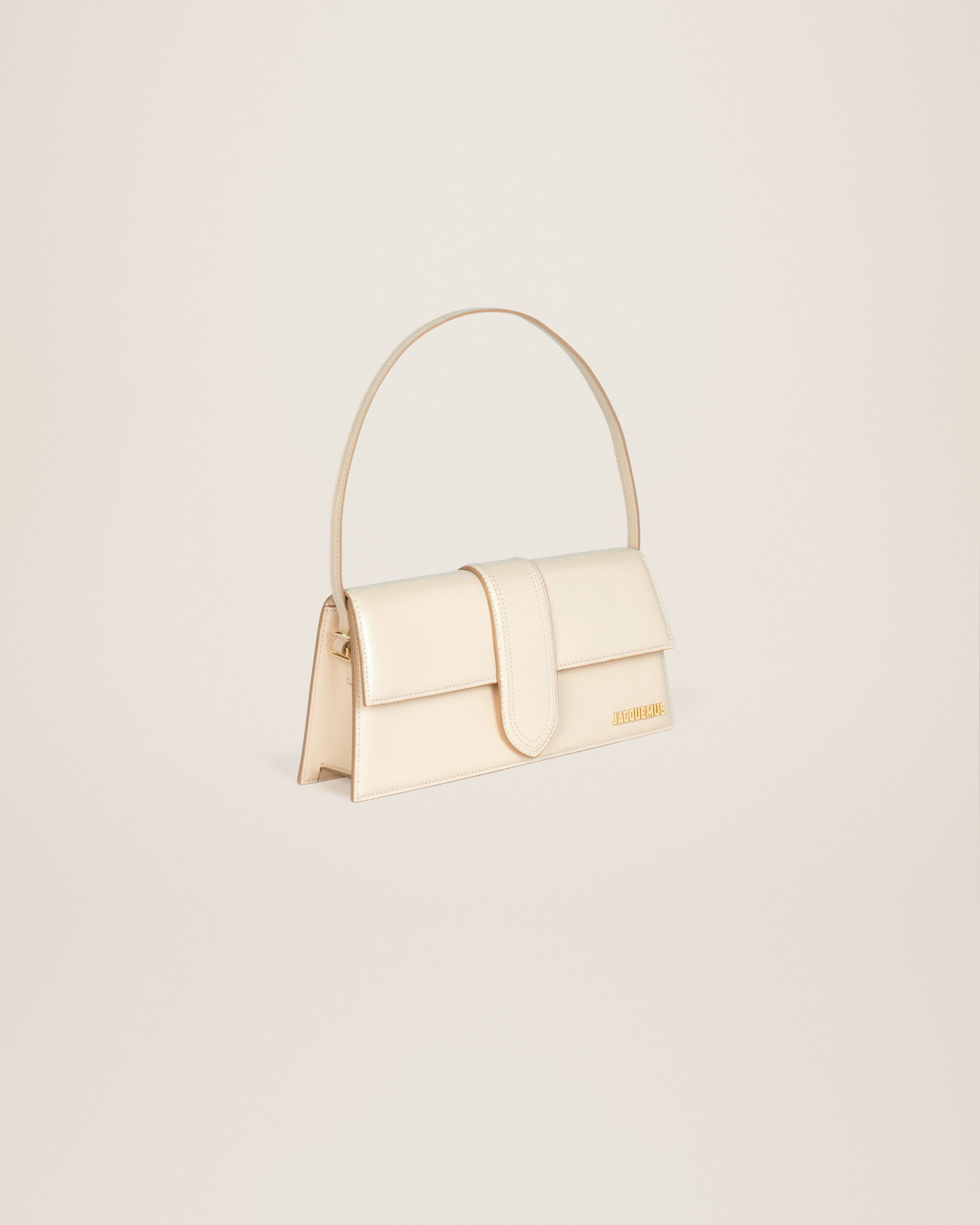 jacquemus Le Bambino long LE PAPIER Long flap bag.
