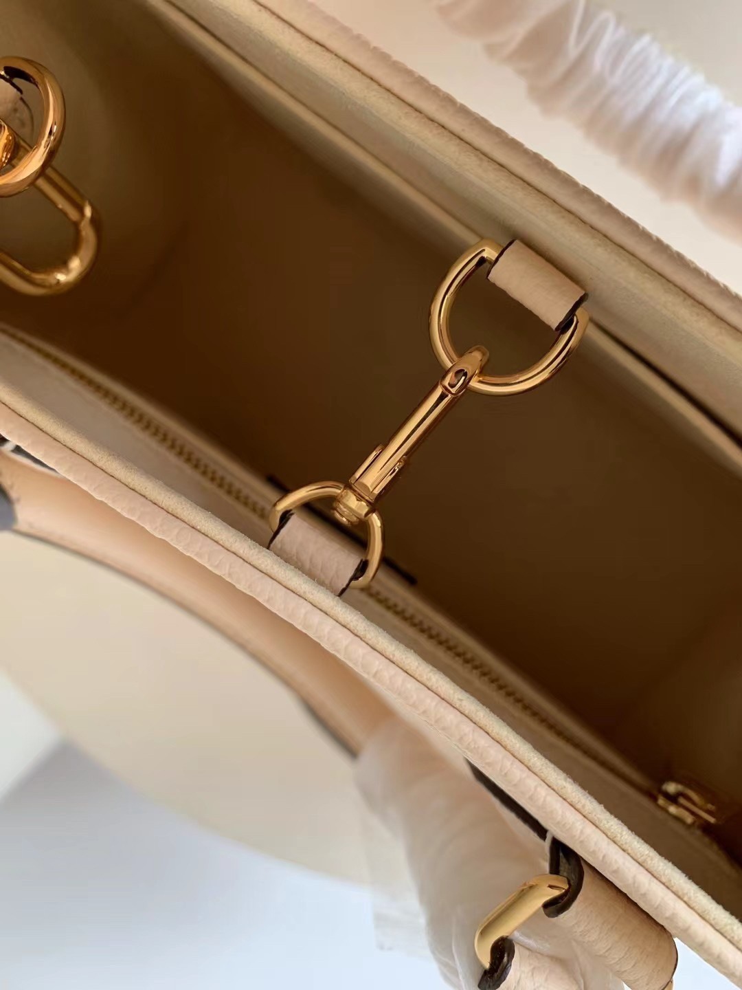 Louis Vuitton Onthego