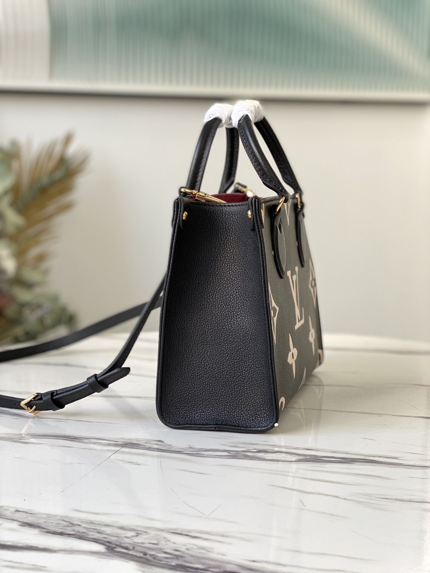 LOUIS VUITTON Monogram Empreinte On The Go PM 2Way Hand Bag